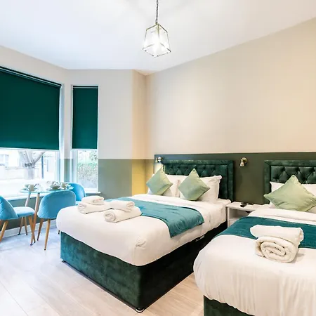 The Finsbury Park Hotel-2